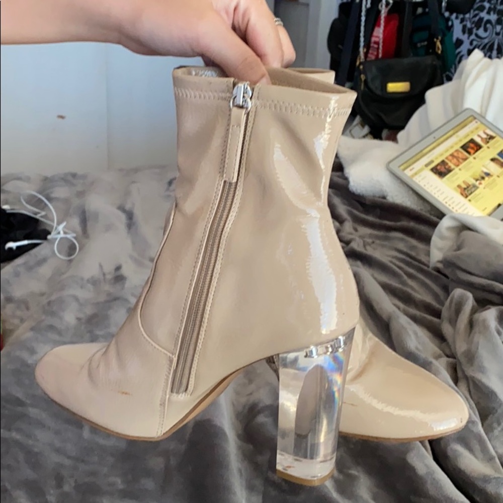 Patent leather nude booties